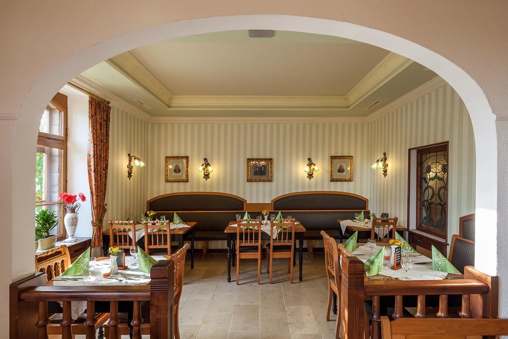 Hotel Pfaffenhofen Schwabenheim an der Selz Eksteriør bilde